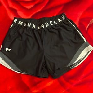 Athletic shorts